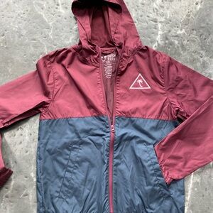 Catch Surf! wind breaker 6-8 years